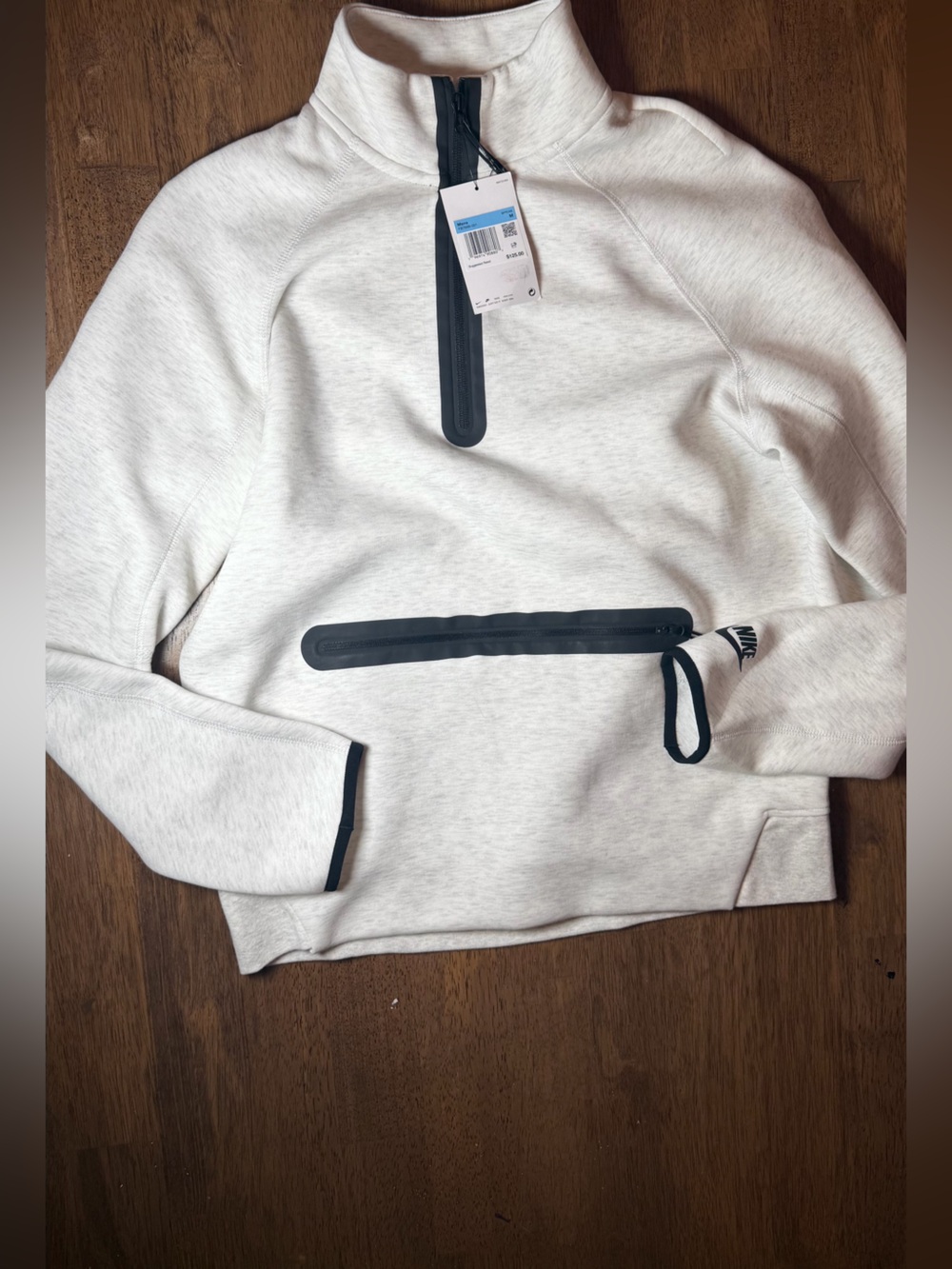 Nike Men’s Light Heather Gray Quarter-Zip Pullover with Black Accents